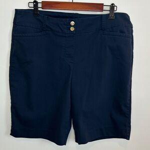 Attyre Women's Dark Blue Pull-on Shorts with belt loops, 10” inseam Size 12